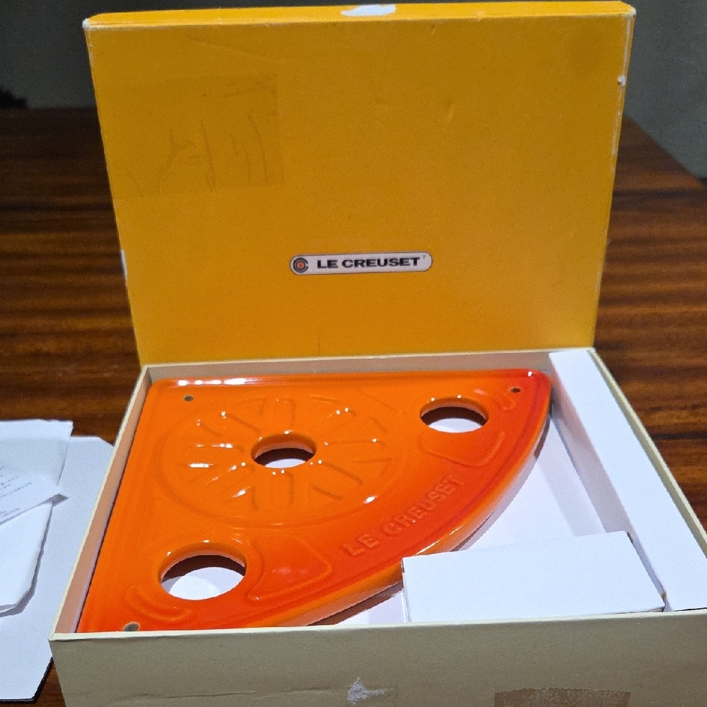 Le Creuset 2 Tier Ramekin Stand From Japan